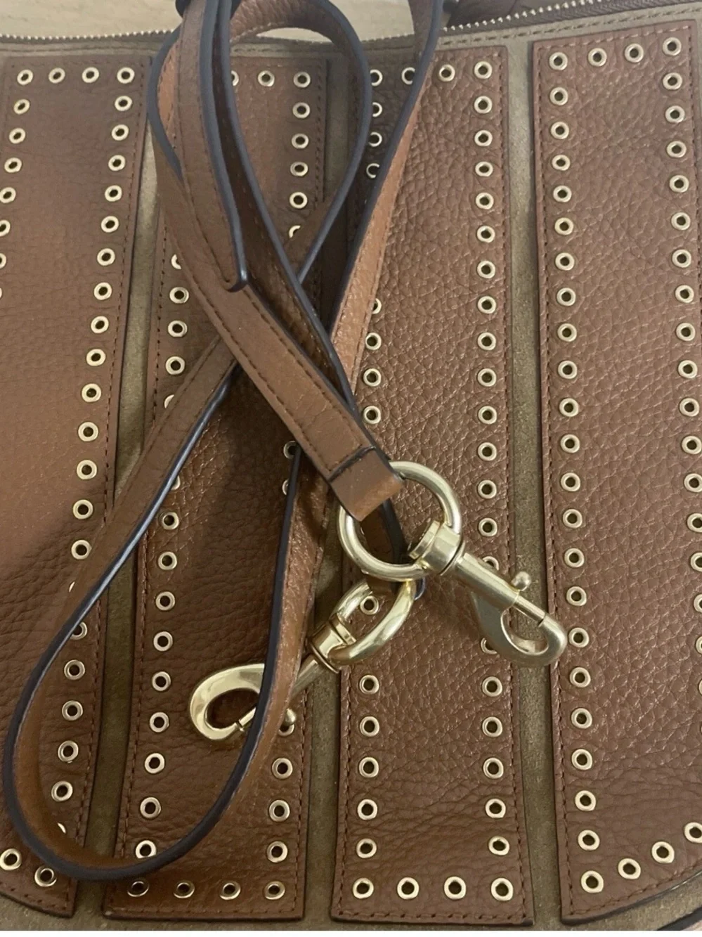 Bag Michael Kors Brooklyn Grommet Brown Leather Studded Shoulder Bag Ex Conditio
